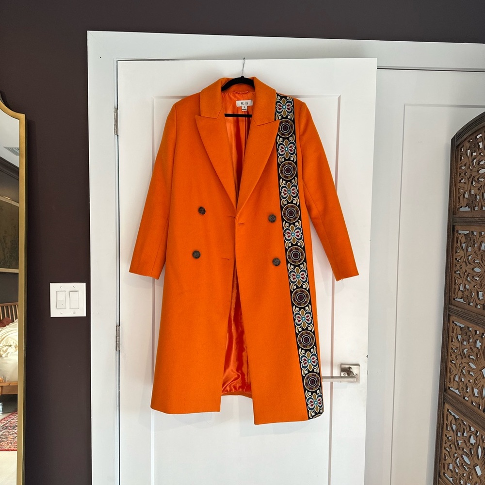 COPY - Stylish Orange Double-Breasted Coat - Picture 3 of 4